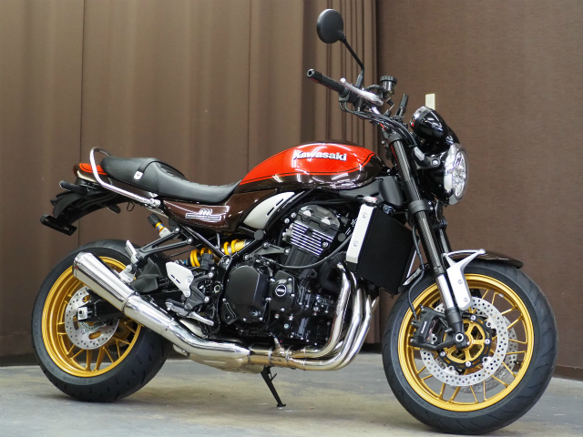 KAWASAKI Z 900 RS コーティング実績画像